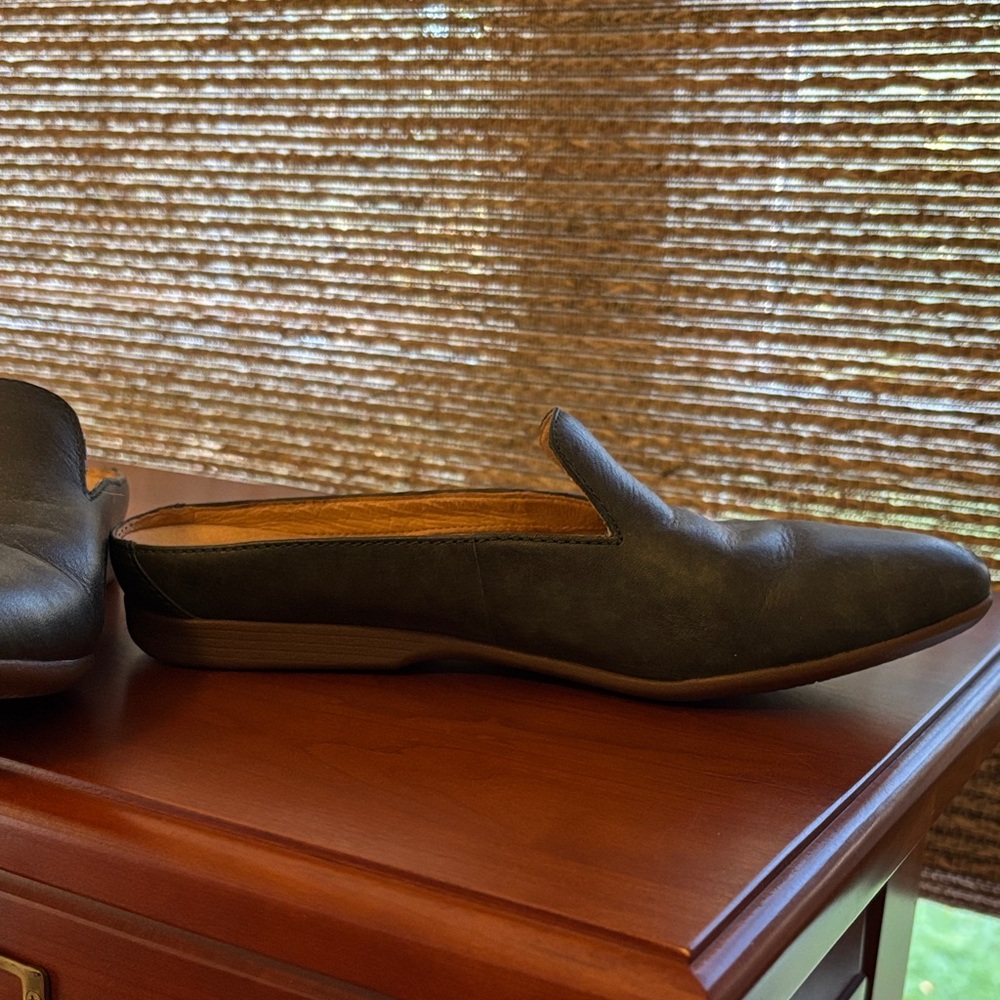Dansko Olive Green Mules - Picture 2 of 4